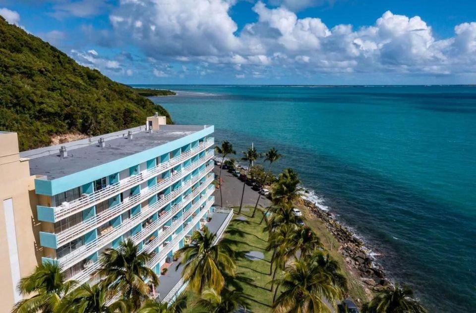 Beautiful Ocean Blue Love Oceanfront Apartment Fajardo Eksteriør bilde